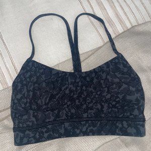 lululemon sports bra